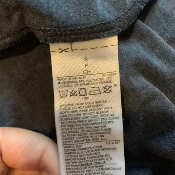 Gap Fit Slouchy T-Shirt-SMALL - Picture 4 of 5